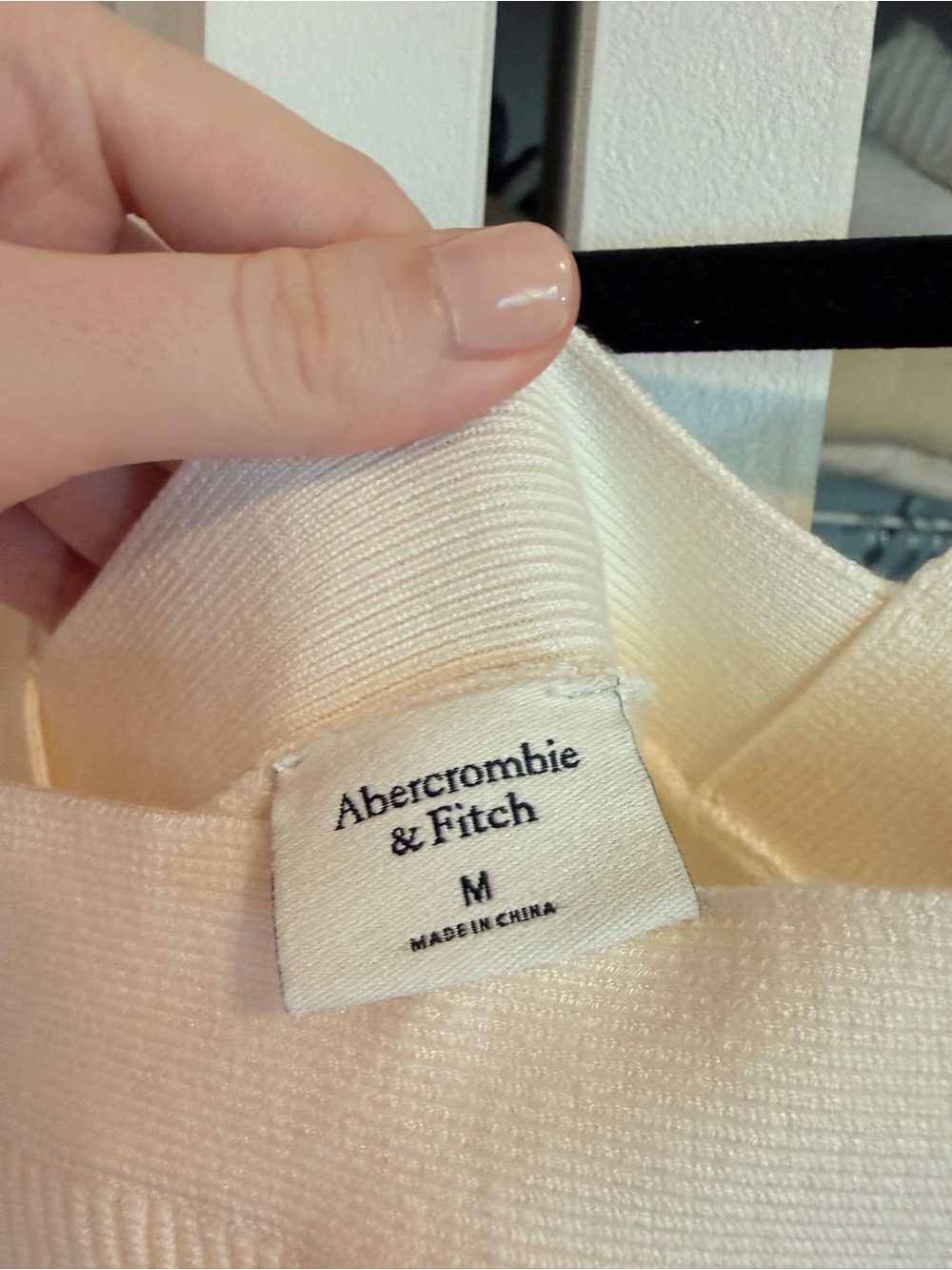 Abercrombie & Fitch Cream Ribbed Square-Neck Crop Tank - Picture 2 of 2